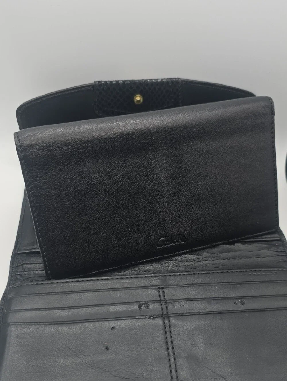 Coach Black Leather Wallet & Cheekbook Holder W/ Gold Hardware (GOOD/FAIR)✨️🖤✨️ - Picture 10 of 15